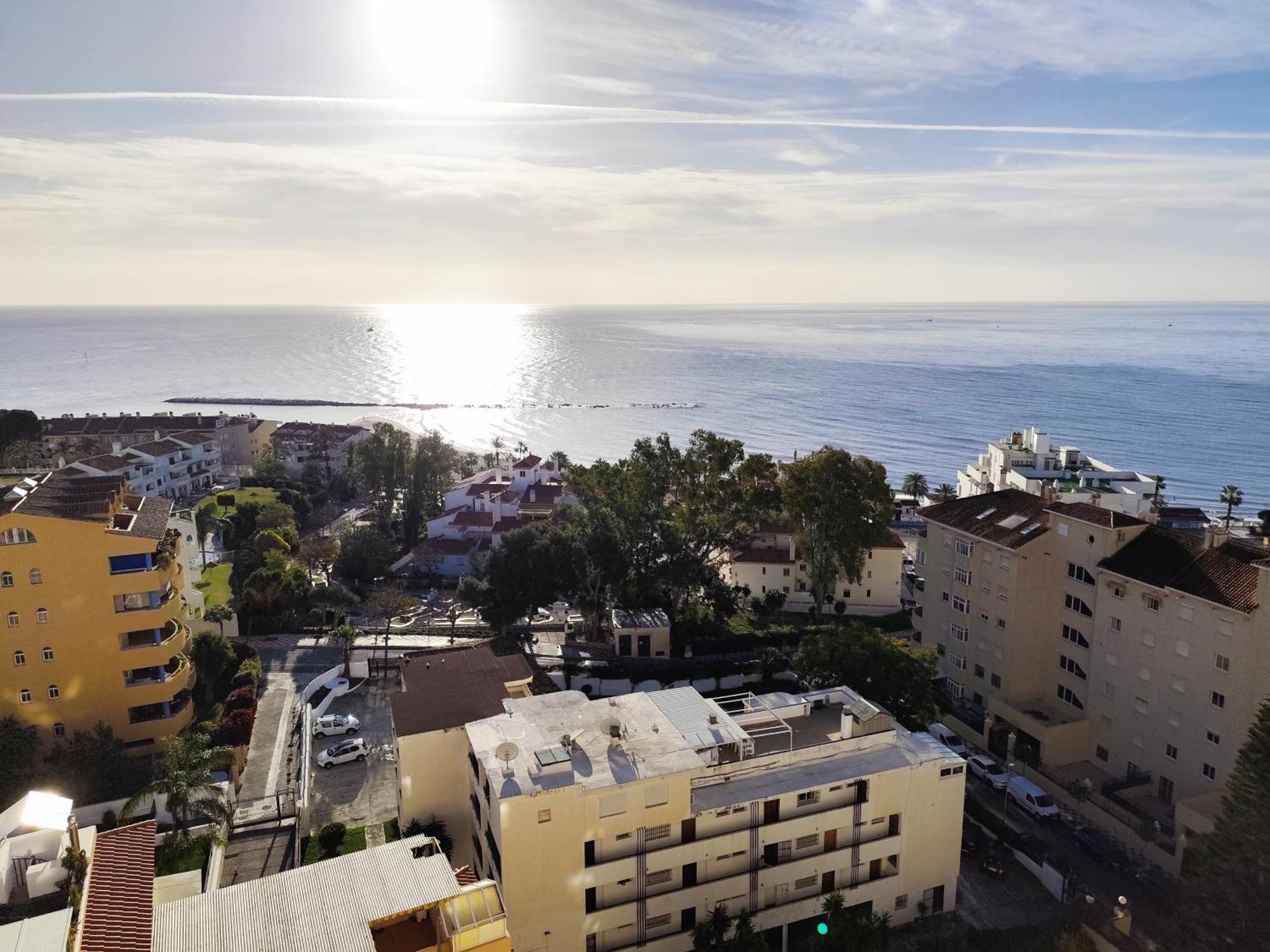 Mrv Mirador Naciones Apartment *